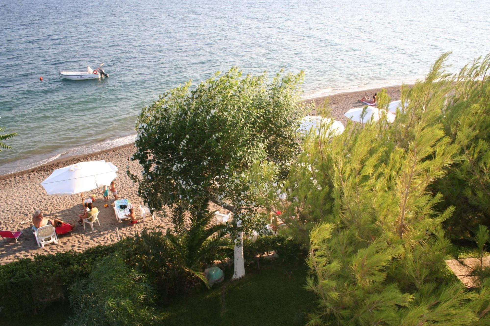 Posidonia Pension Amarynthos Luaran gambar