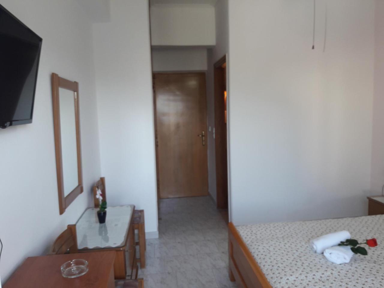 Posidonia Pension Amarynthos Luaran gambar